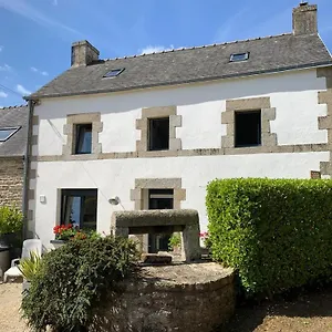 Hébergement de vacances Longère De Kervéguen Argoat, Leuhan